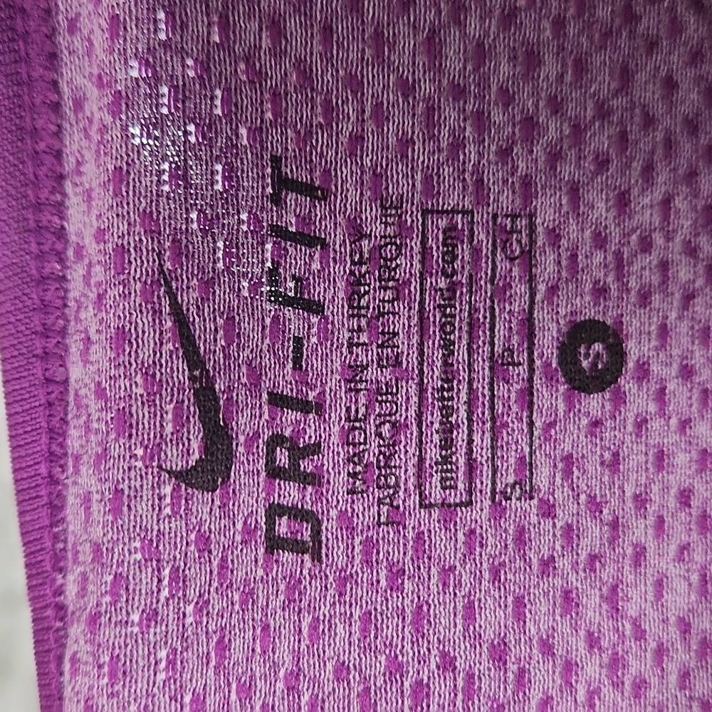 Nike Dri-FIT Banded Waist Seamless Training Top | Purple | Small - Picture 10 of 14